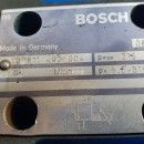 Zawór Bosch 0 811 402 004 (99.5)   