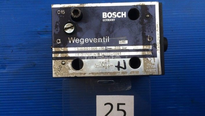 Zawór Bosch 0 810 001 008 V96 (046)(25)   